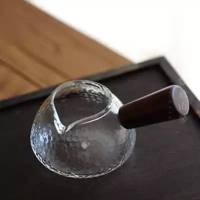 Taiwan Yilong side handle fair cup Thickened heat-resistant glass male cup Tea separator Rosewood hammer fair cup