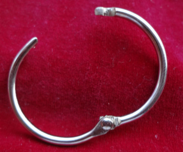 Custom special wear billboard open ring Open ring Album loose-leaf card ring Book ring Iron ring Keychain