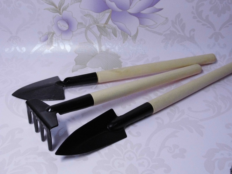 Small potted green planting flower shovels rake shovel landscaped garden gardening Three sets of tools to plant 3 pieces