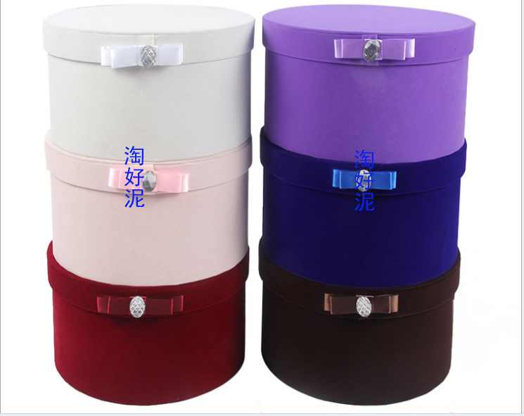 Upscale gift box flowers packaging box First accessories box diameter 26 5cm high 14cm suede round full 50
