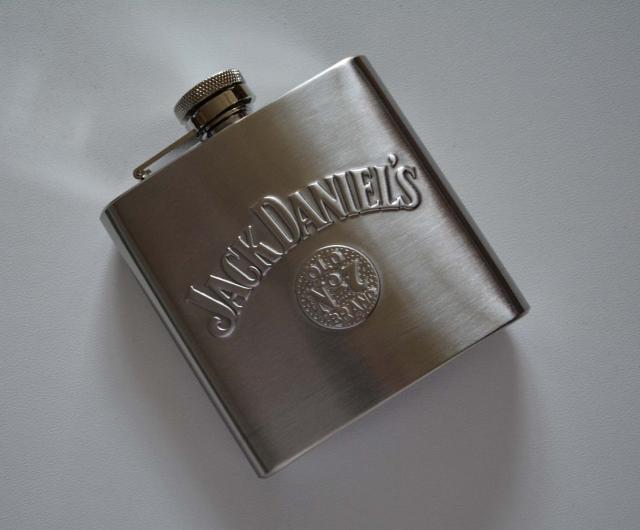 Portable wine pot Russian stainless steel pot 6 ounce Jack Danny medium travel pocket pocket pot