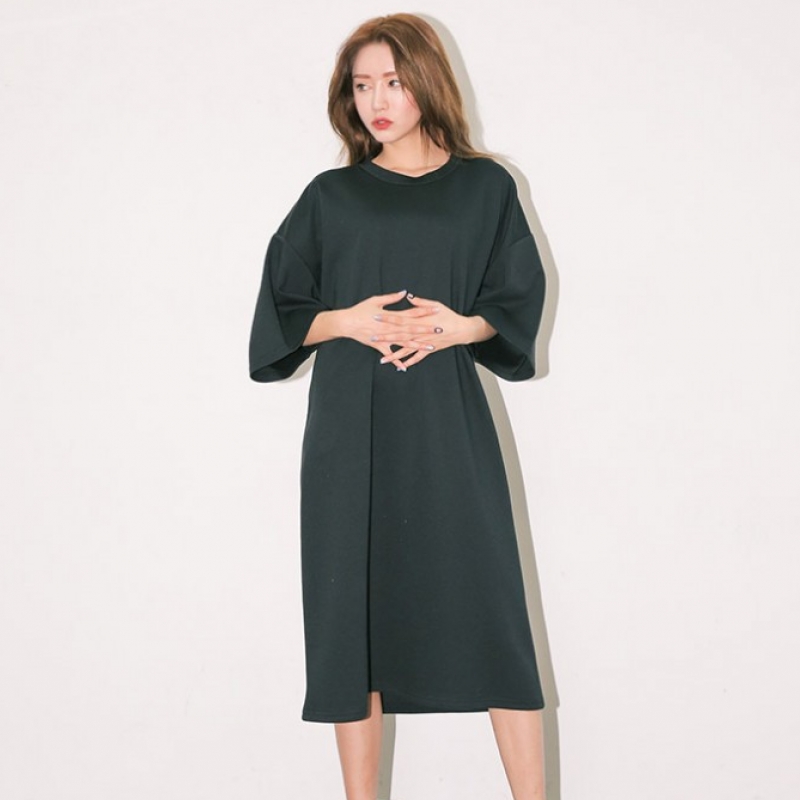 韩国stylenanda官方正品 背部印花落肩宽松连衣裙-黑色