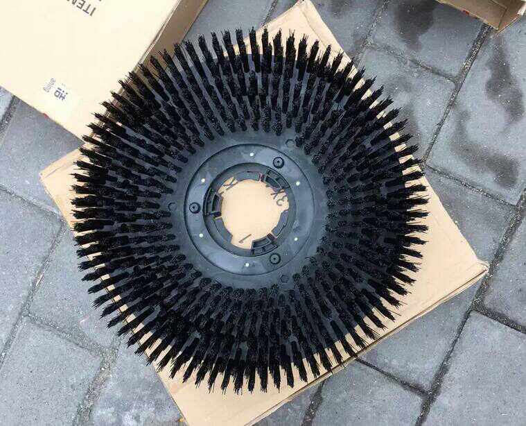 17-inch floor scrubbing brush to clean the ground 175 floor cleaning brush Chaobao Baiyun Haotian refurbished machine brush