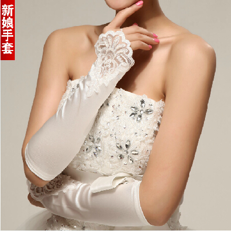 Bride Gloves Wedding gloves Long version though elbows red lace Dew Finger Wedding Gloves Wedding accessories T01