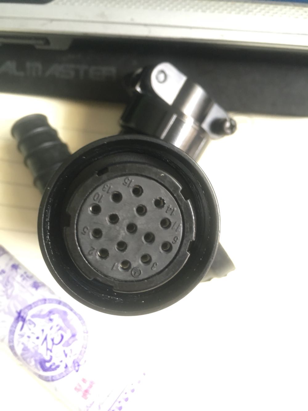 Wide number of large KND Maixin servo motors encoders 15 Core plug power 4 Core plug