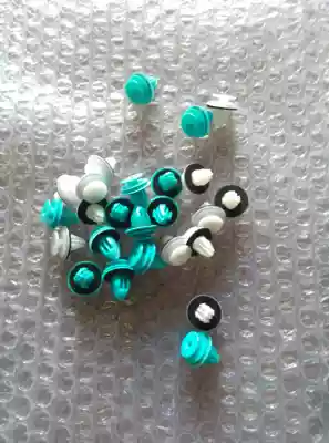 Beijing car BJ40 wheel eyebrow buckle Beijing car B40L wheel eyebrow buckle door interior panel buckle