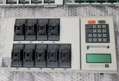 Taiwan Lipu LP SU-2000 mass production module burner with 2000-flash-8bit-plcc32