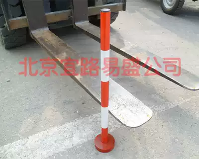 Red and white Stacker line side pole car field sign pole competition side line pole reflective train bar iron base