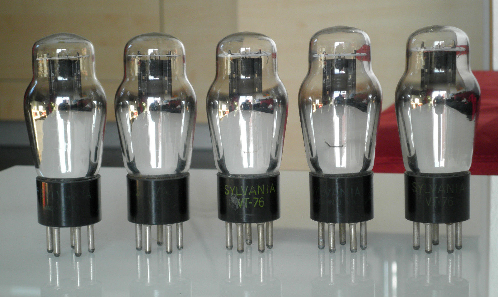 American Halloween VT-76 vacuum tube antique triple-pole vacuum tube