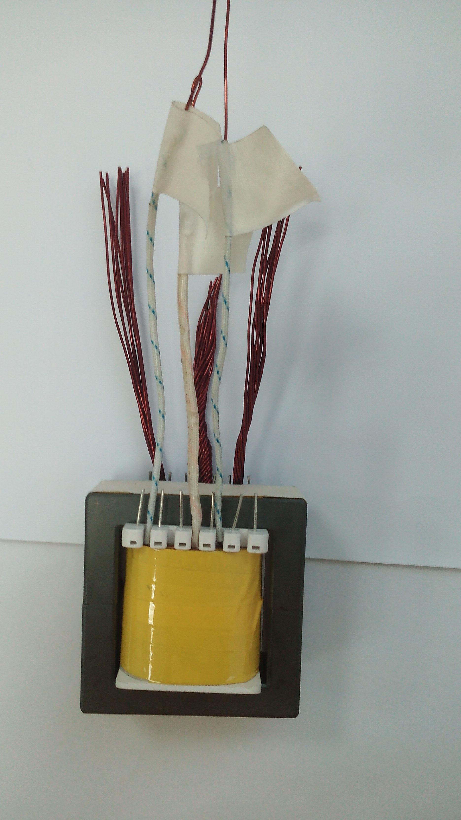 PC40 PC40 ferrite EE85-31B thickened boost inverter high-frequency transformer 3000W vertical horizontal set-up