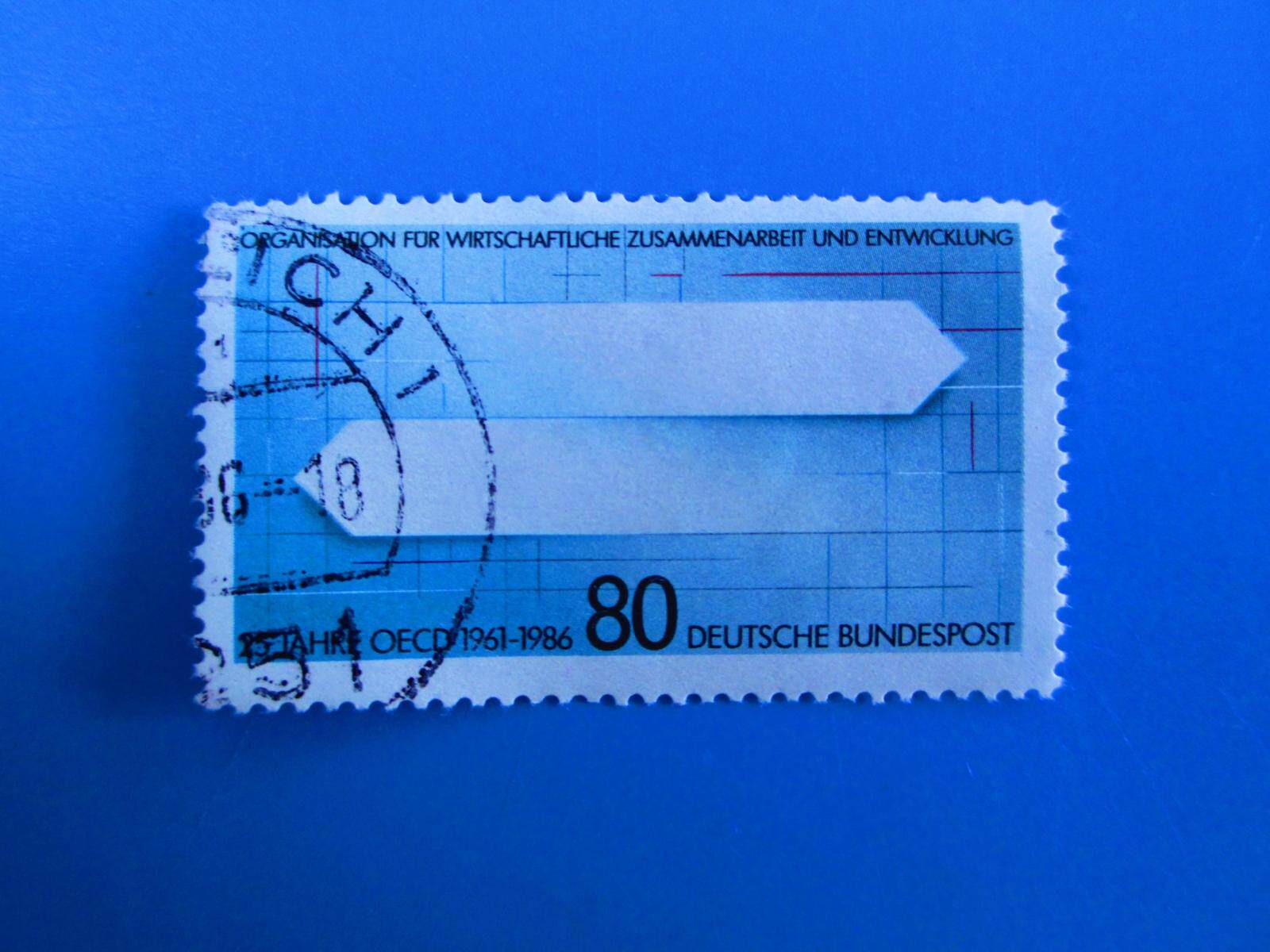 Foreign Stamp Germany 1986 Organization for Economic Cooperation and Development 25 Annual Letter Pin 1 All