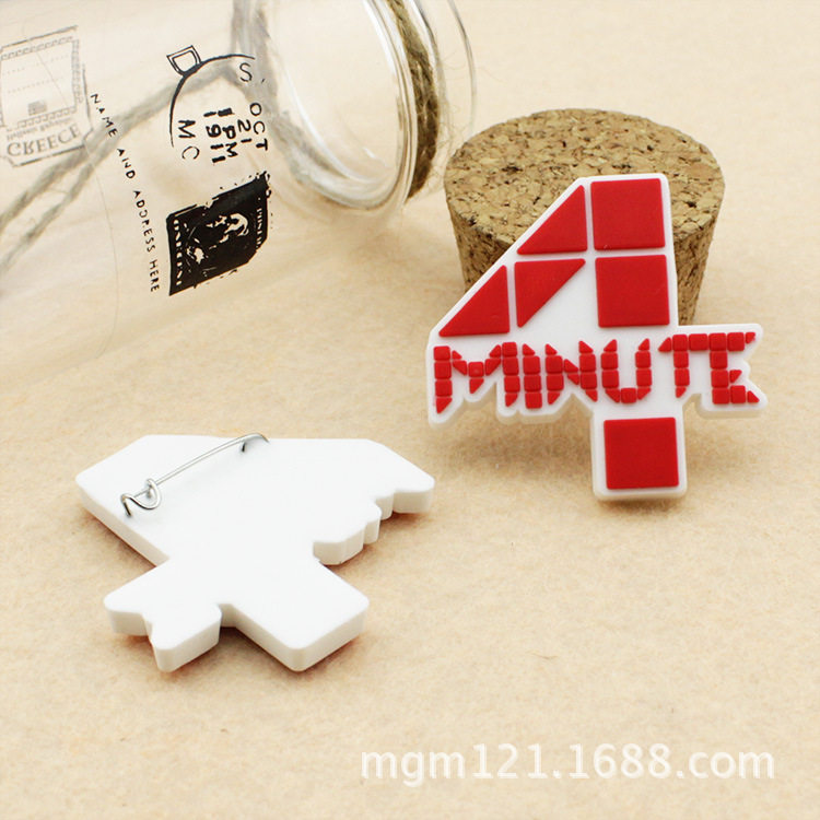 4minute LOGO LOGO perimeter badge
