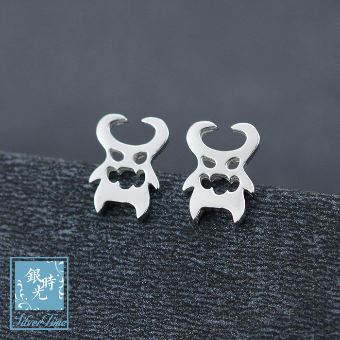 Silver Time S925 Sterling Silver Stud Earrings Horn Little Devil Earrings Creative Personality Fashion Ear Jewelry for Men and Women Couples