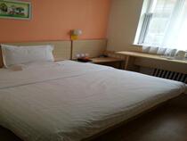  7-day hotel chain Hotel * Beijing Tsinghua University East Store Ali exclusive big bed room