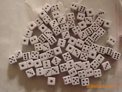 8MM and 9MM square corners white background all black dots 8# and 9# Three-dimensional models with jigsaw puzzle stationery small dice color