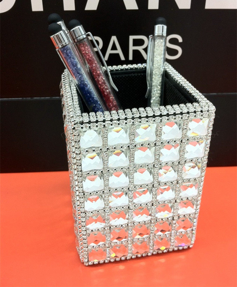 New water drill pen holder South Korea adhesive drill full drill creative fashion pen holder inlaid drilling office swing piece containing box