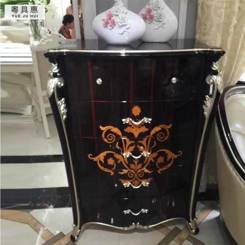 ���߻�ŷʽ�¹ŵ�Ҿߴ��ֹ�ʵľ�񻨶භ��DA-944