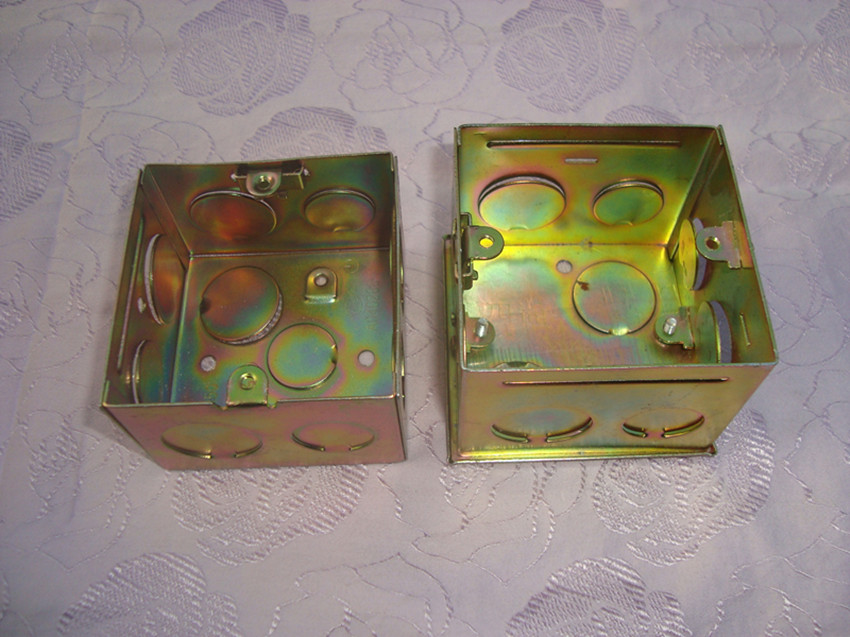 Four-way 86H60 deepening bottom case wall switch 86 type mounting metal iron case iron fixing case removable junction box