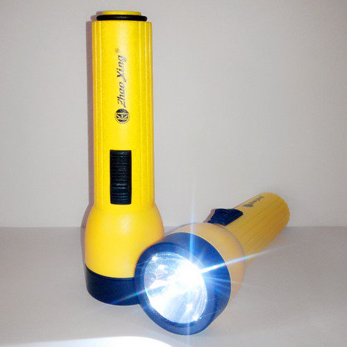 Special price 98838 2 section 2 medium battery plastic energy saving white LED home flashlight