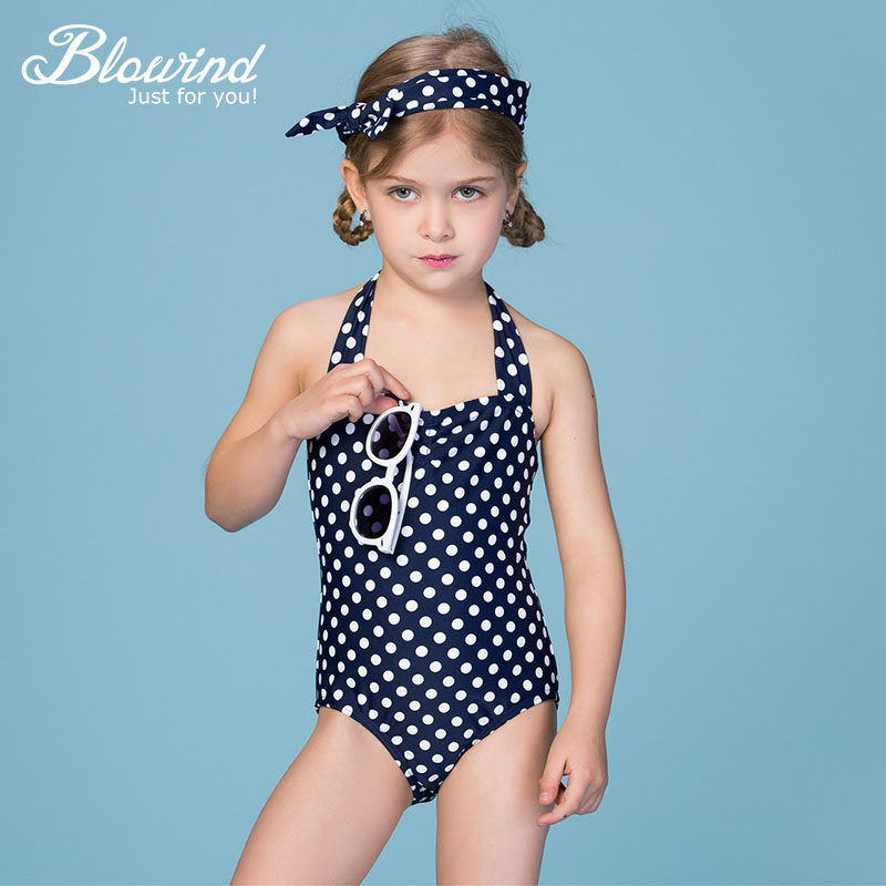3 girls swimwear