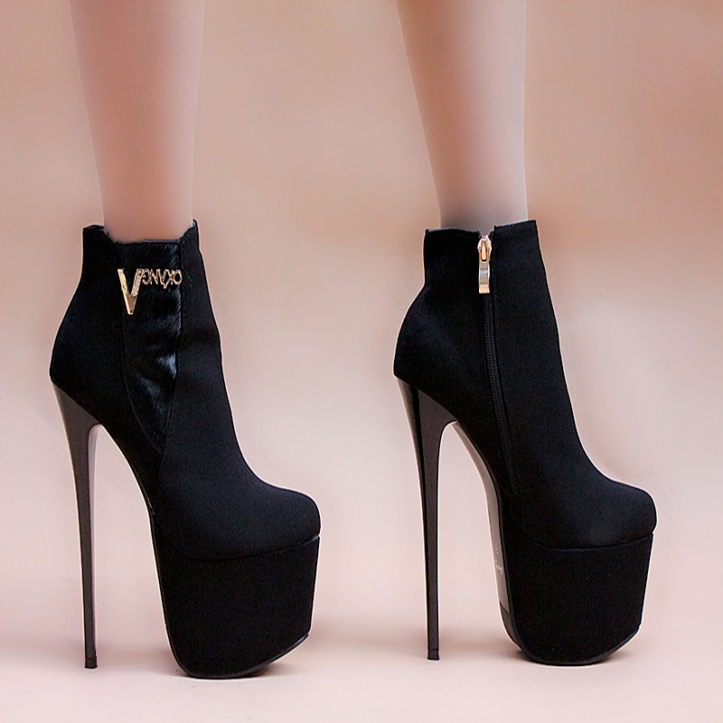 Ботильоны на шпильке. Gdgydh ботинки. Ботинки на каблуке. Ботильоны на высоком каблуке. Ботильоны на платформе.