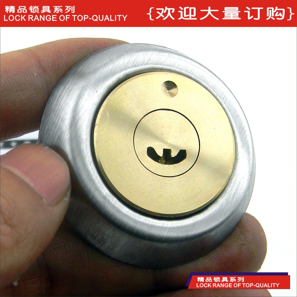 Old anti-theft iron door door wooden door lock cylinder mechanical mechanical door lock cylinder exterior interior door all copper
