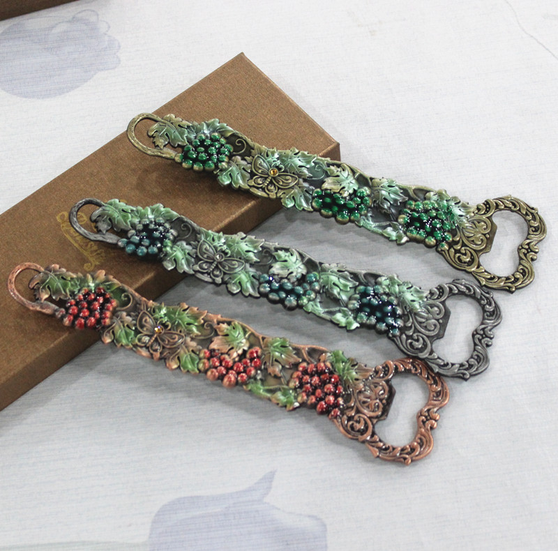 Xinjiang Special Color Tin Bottle Opener Gift Box Hanging Decoration Special Price