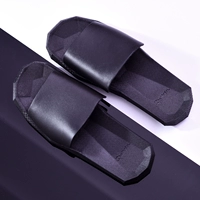 Dép mùa hè nam kéo cá tính dép ngoài trời trong nhà phòng tắm trượt mang đôi dép nữ phiên bản Hàn dép hermes nam chính hãng
