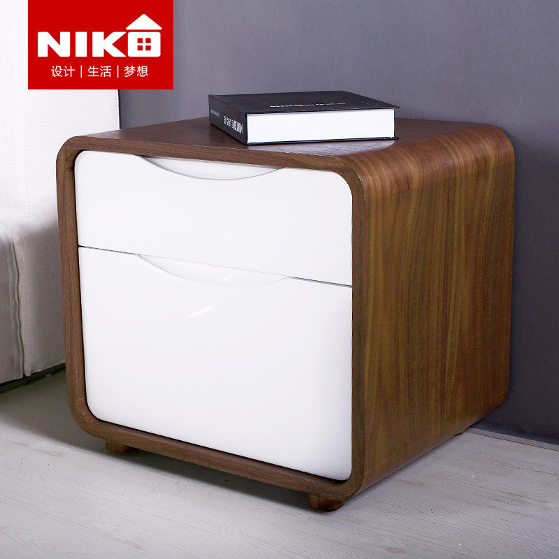 ��˰����ִ���ɫ���ᴢ���