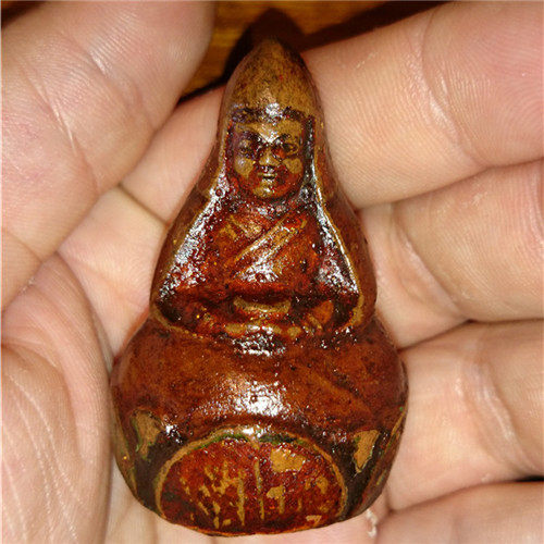 (this first Buddha) The Tibetan Ancient Monastery is passed down to the General Collector Of Sacred Objects, with the Buddha Zucchinmadol.