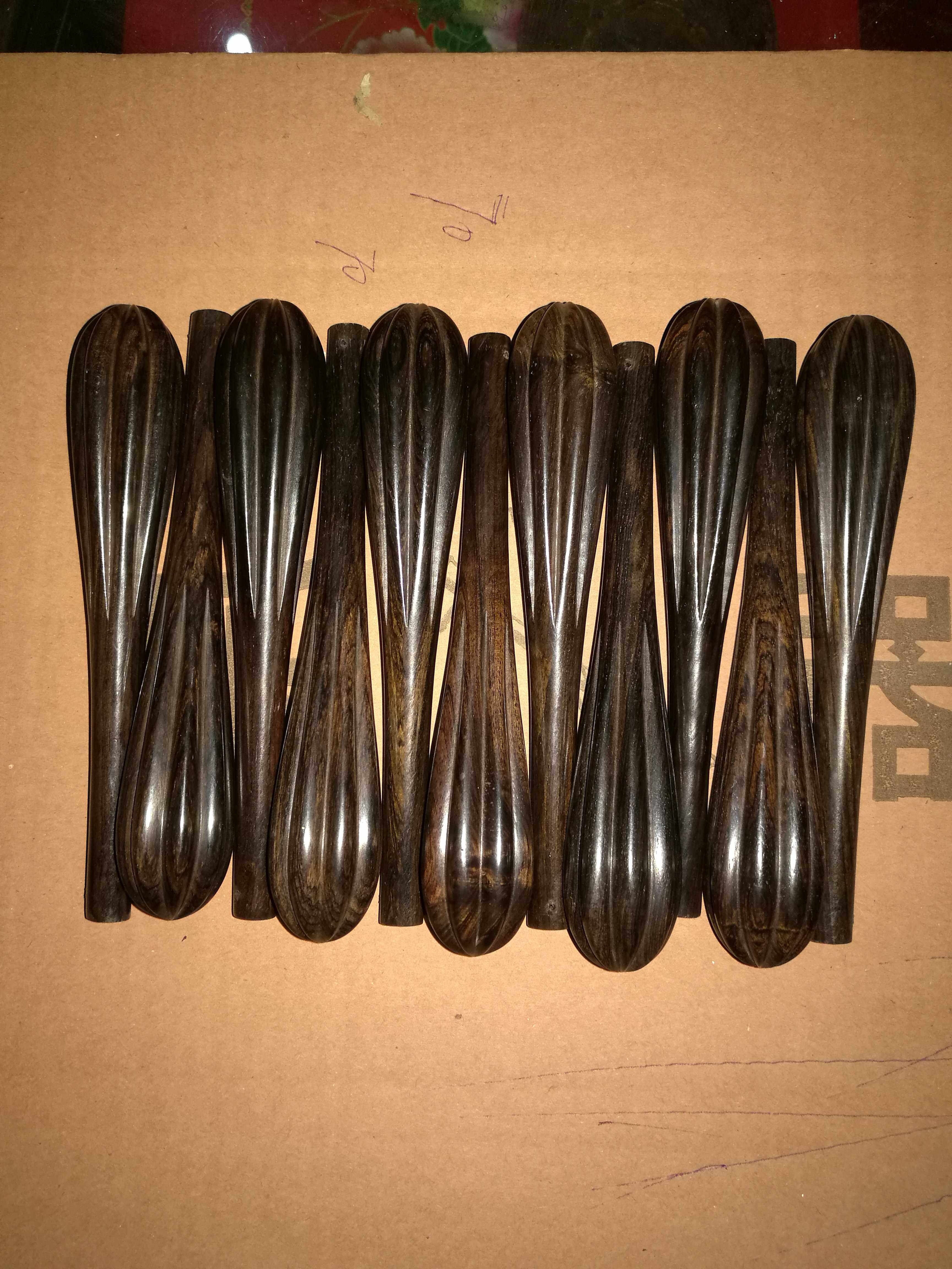 Jinghu axis of black sandal shaft of Jinghu's rubber