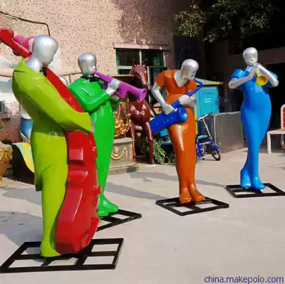 City square cultural theme music figure sculpture simulation realistic figure sculpture glass fiber landscape sculpture