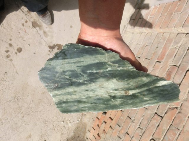 151028 jade raw material bare stone natural raw stone Qinghai Kunshan jade material Qingyu 4 15 kg