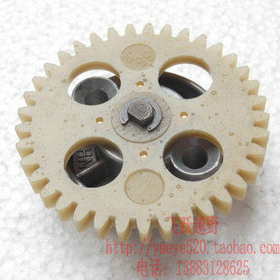Zongshen CB250 engine oil pump CQR250 T4 M4 MX6 off-road locomotive oil pump gear