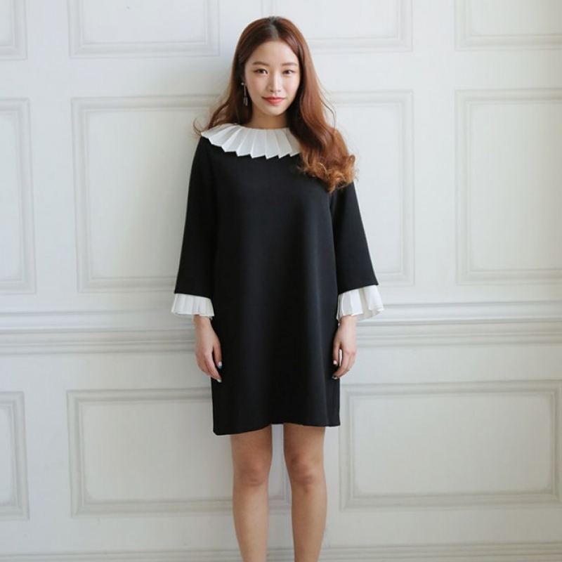 韩国stylenanda官方正品 配色百褶装饰连衣裙-黑色