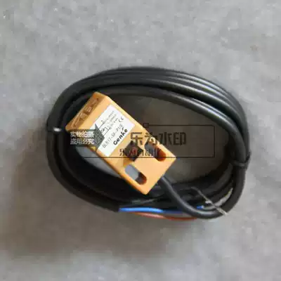 Proximity switch PNP 24V NO Normally open 5mm Inductive BLE17-5F-P1 E Genke