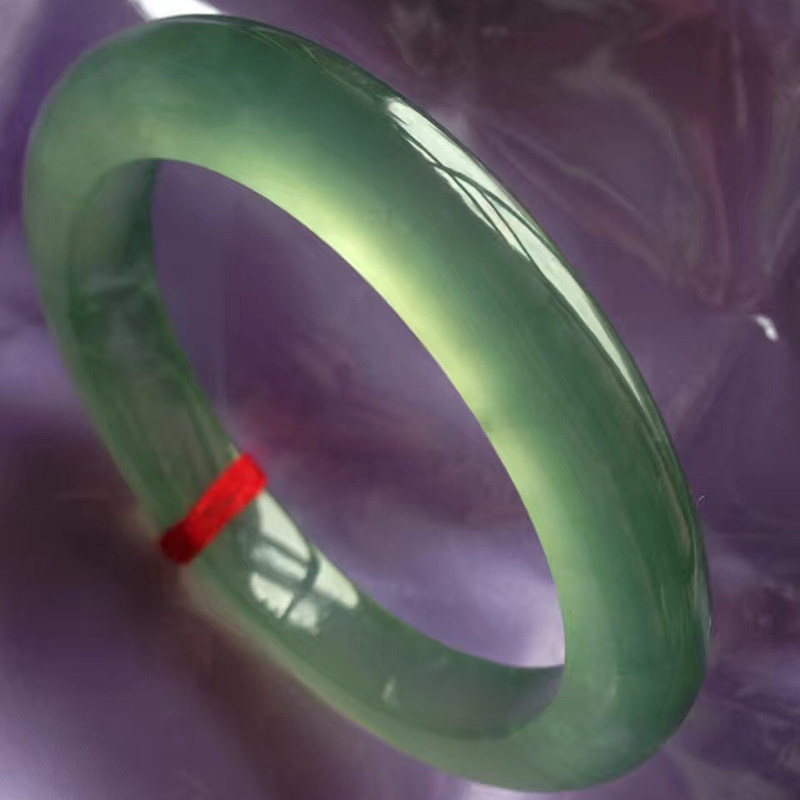 Old pit ice light green jade bracelet jade bracelet women's moisturizing bright and delicate luster with certificate special price KA104