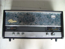 A rose card electronic tube radio produced by the Qingdao Sanfactory