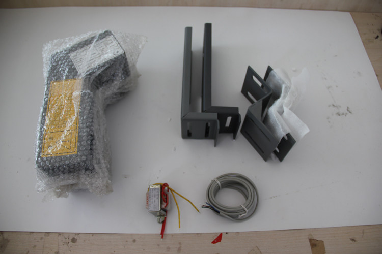 Die-cutting machine electric eye die-machine bronzing machine infrared safety electric eye die-machine bronzing machine safety protection device 