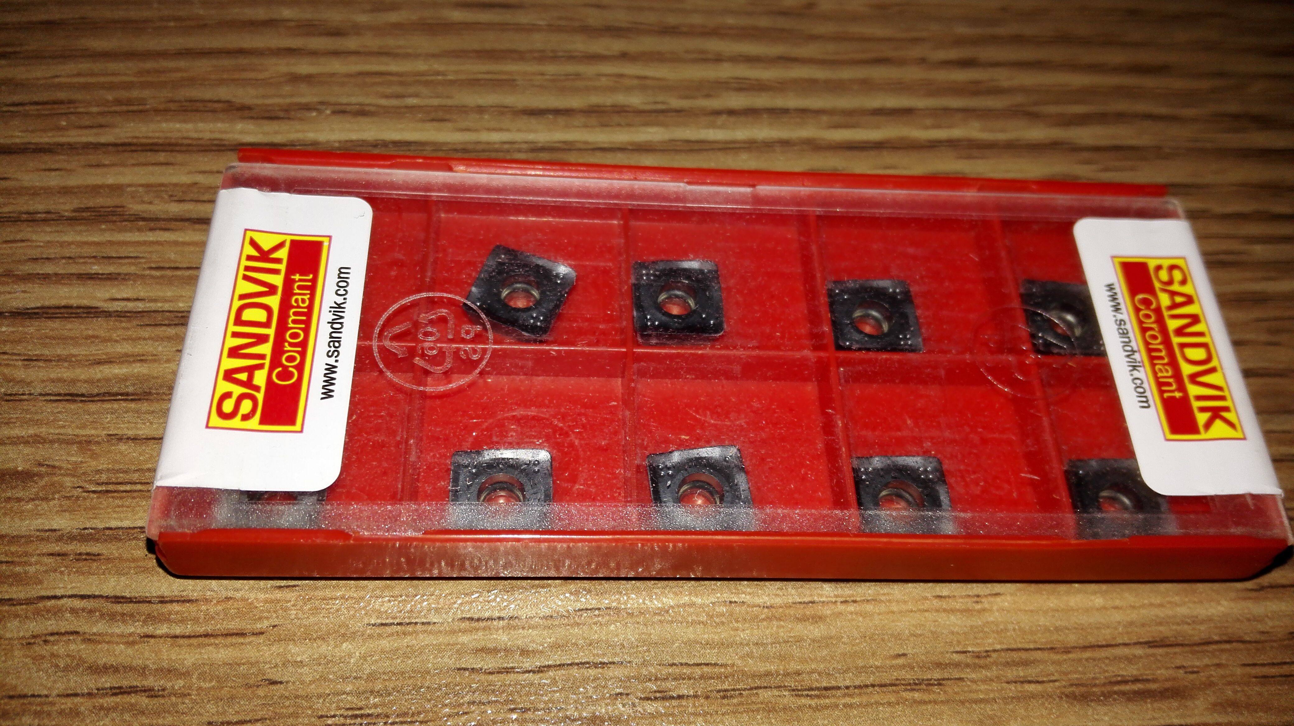 Authentic Sandvik 490R-08T308M-MM 1040, please ask for an inquiry before you shoot, thank you!