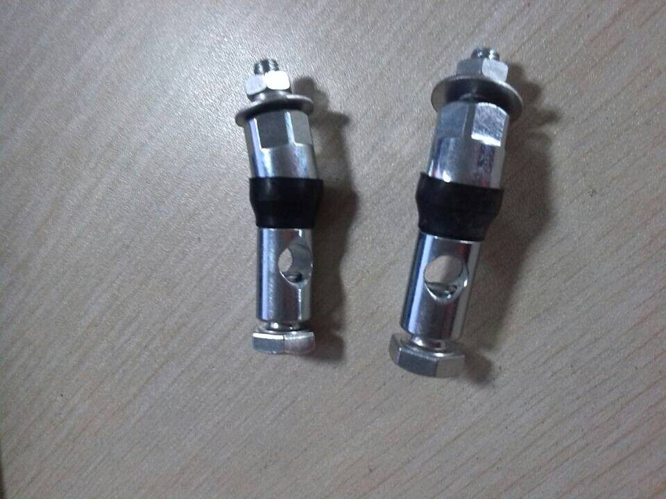 Special joint for universal joint with pole butterfly junction electric actuator