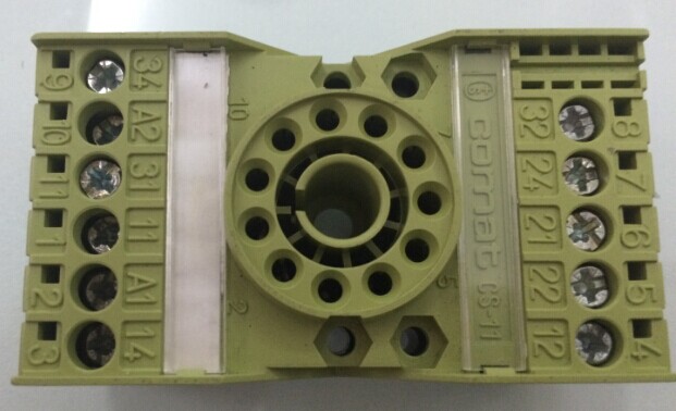 COMAT CS-11 relay base CS-11