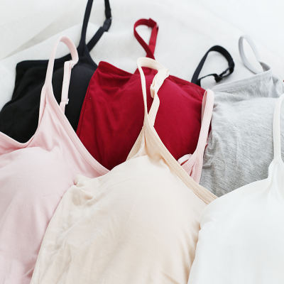 Spring/Summer 2026 multi-color and versatile small halter top for women, with an inner layer, chest cushion and knitted one-piece base halter