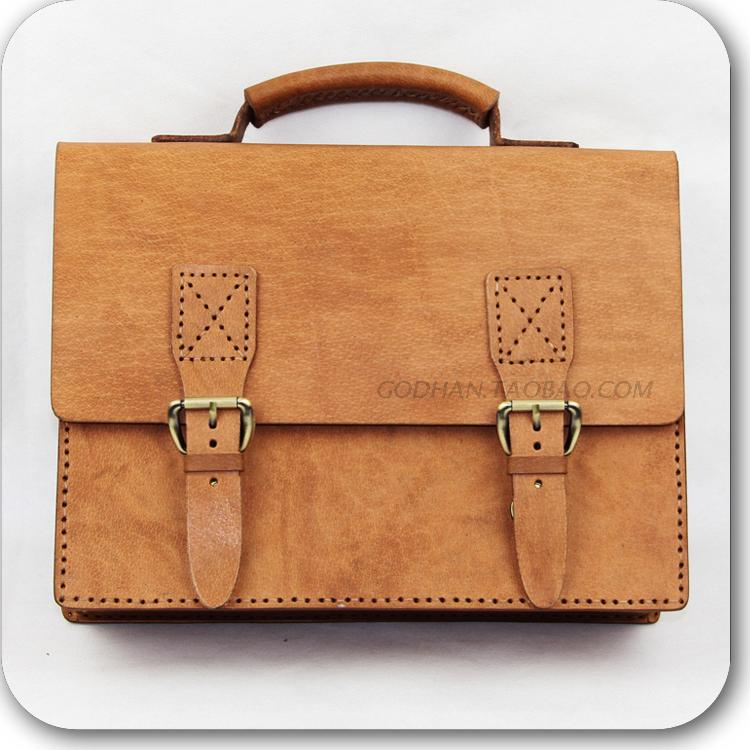 When Park Square's new single shoulder diagonal handbag first layer leather square shaped bag retro vegetable tanned leather for men and women