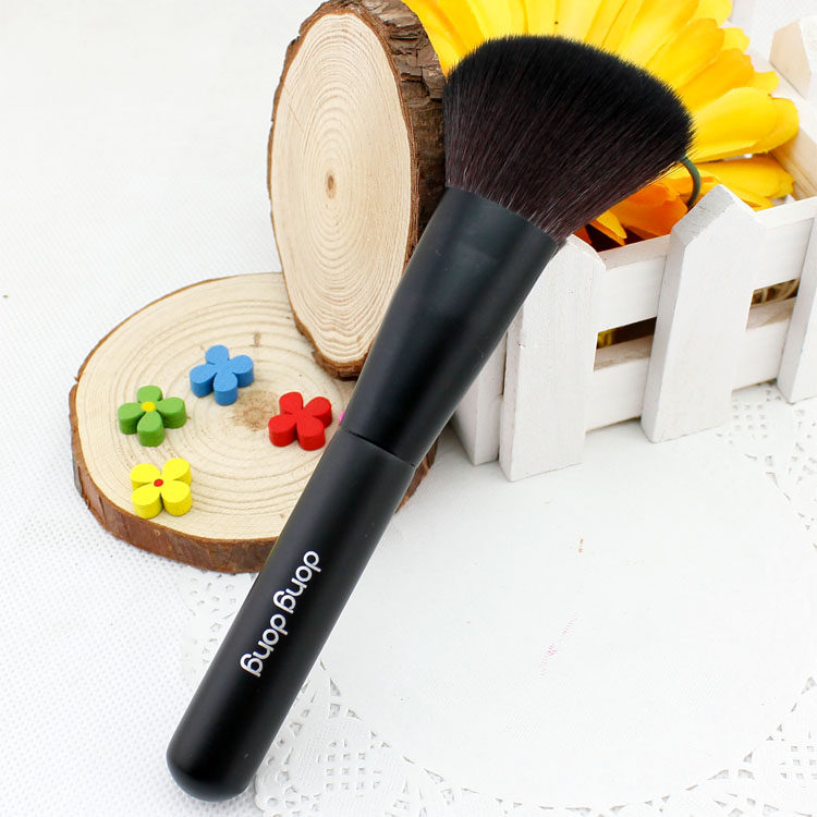Dongdong Makeup Brush-thumping Angle Repair single-branch brush with bulk powder Powder Cake Brush 72003