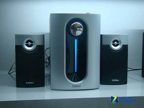 Edifier Comber R323T Full Wood 2 1 Channel Low Sound Cannon Speaker Computer Acoustics