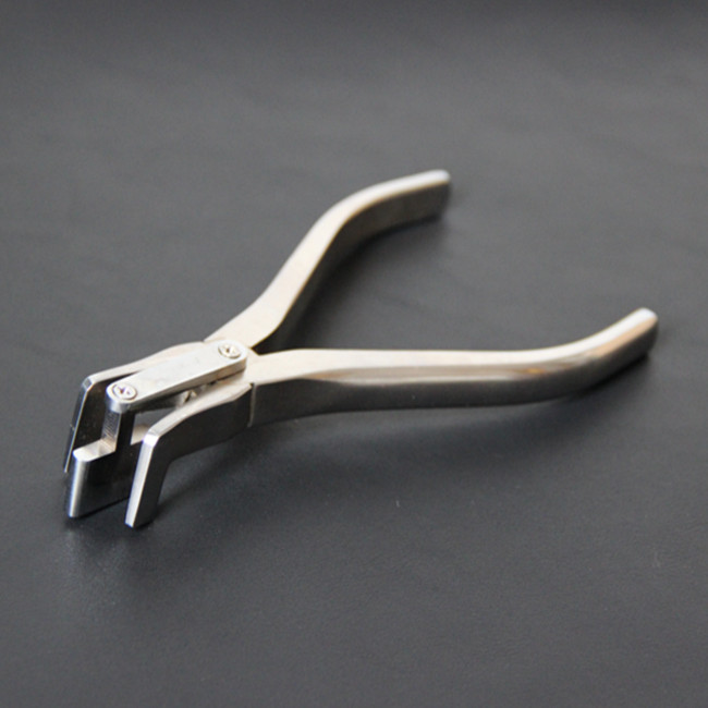 Keyboard pliers 1824 Revolving Palace Truffle Triangle Piano Tuning Maintenance Tool