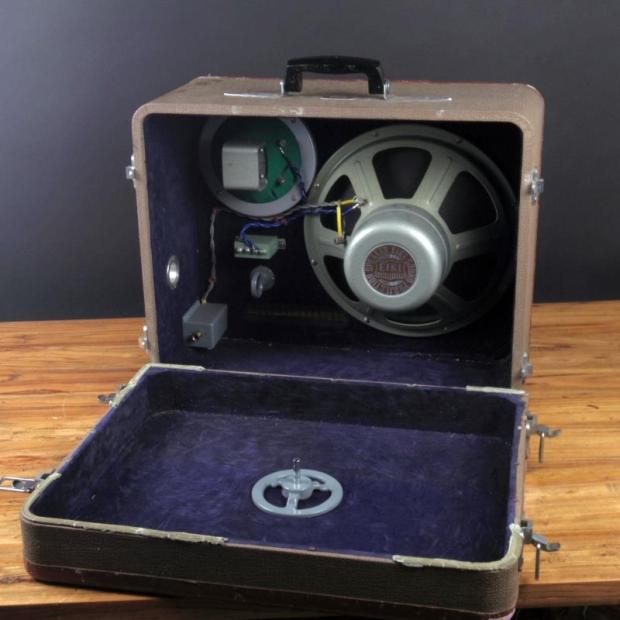 Rare Antique 16 Inch Trumpeter Speaker Eki Love Its Movie Machine With Big Size Fancy Horn 9 Pint