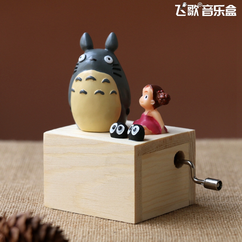Cute hand music box Wooden mini music box Sky City creative birthday gift for male and female students girlfriend