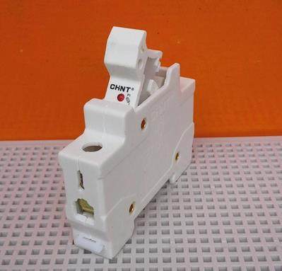Zhengtai photovoltaic DC fuse base with lamp DC confluence fuse rail base 500v 32A